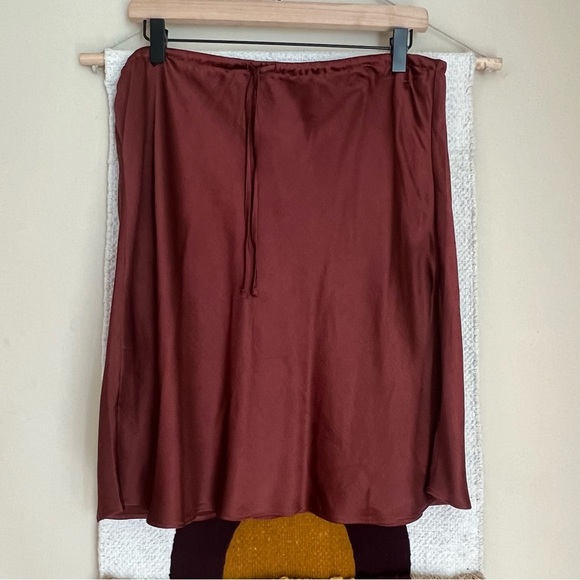 Madewell Brown Satin Skirt - Picture 4 of 10